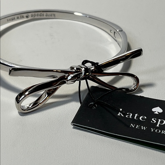 Kate Spade Shiny Silver Bow Bracelet NWT - Picture 4 of 7